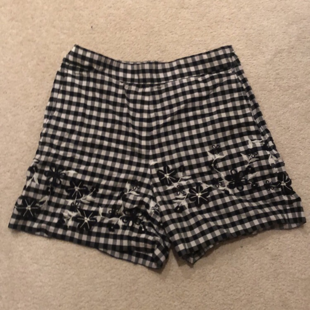 Ann Taylor size 4 shorts